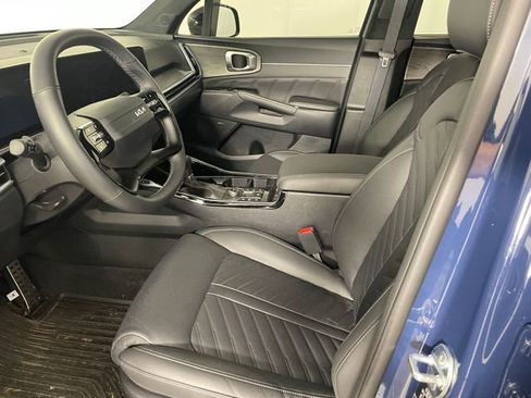 Used 2026 Kia Sorento SX Prestige AWD/4WD image 2
