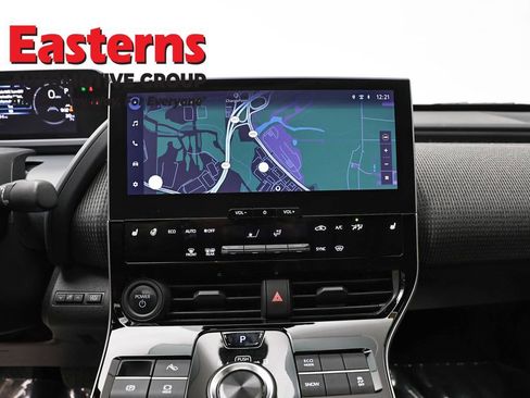 Used 2023 Toyota bZ4X XLE w/ Weather Package FWD image 12