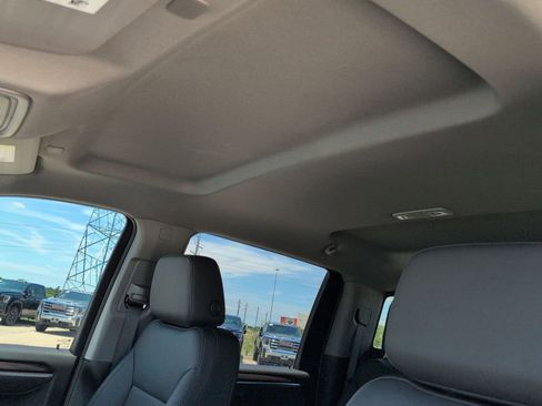 New 2025 GMC Sierra 2500 SLT w/ Texas SLT Premium Package image 18