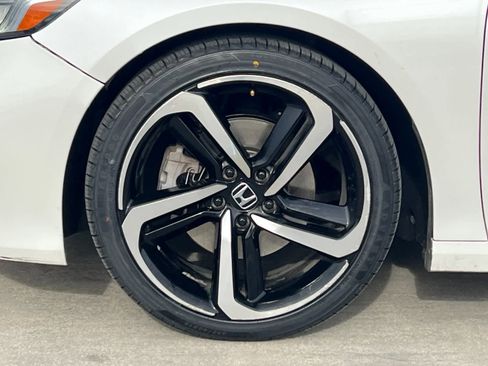 Used 2019 Honda Accord Sport image 25