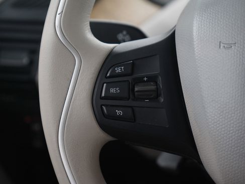 Used 2014 BMW i3 RWD image 24