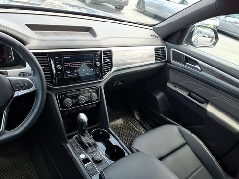 Used 2023 Volkswagen Atlas Cross Sport SE AWD/4WD image 14