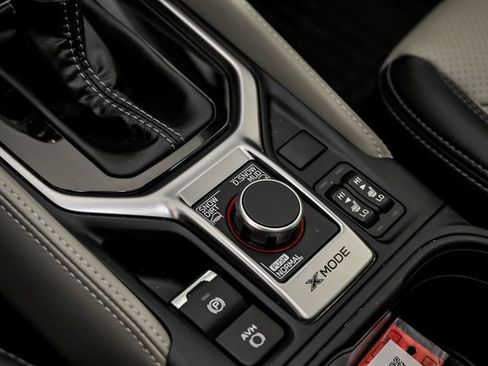 Used 2023 Subaru Forester Limited image 26