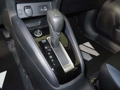 New 2025 Nissan Versa SV w/ Trunk Package image 21