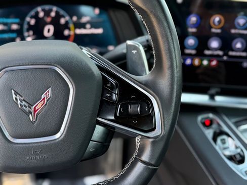 Used 2022 Chevrolet Corvette Stingray Convertible w/ 1LT image 38