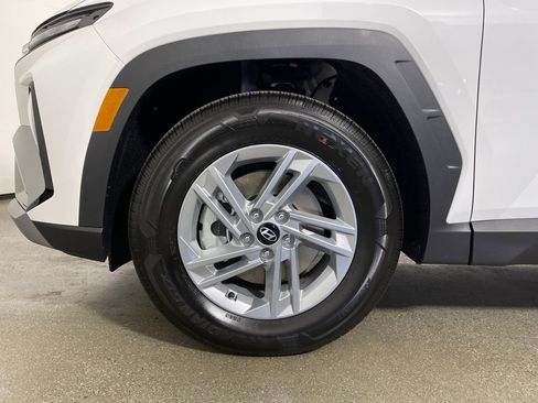 New 2026 Hyundai Tucson SE FWD image 11