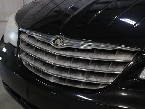 Used 2009 Chrysler Sebring LX FWD image 30