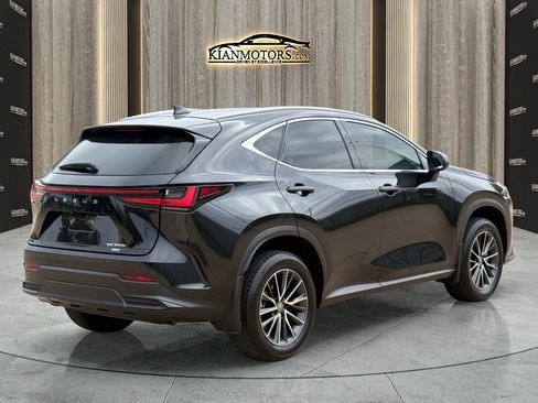 Used 2025 Lexus NX 350h AWD w/ Cold Area Package image 9