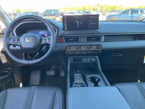 New 2026 Honda Pilot EX-L image 9