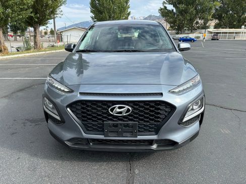 Used 2021 Hyundai Kona SE image 3