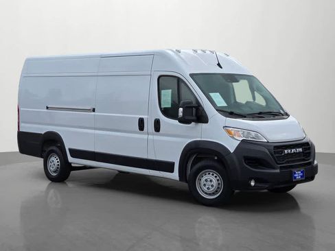 Used 2025 RAM ProMaster 3500 w/ Convenience Group FWD image 8