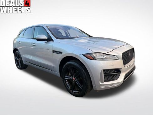 Used 2017 Jaguar F-PACE R-Sport AWD/4WD image 7