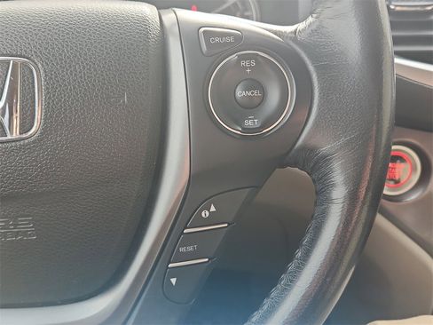 Used 2018 Honda Pilot EX-L image 18