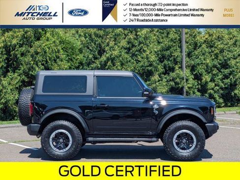 Certified 2023 Ford Bronco Outer Banks w/ Sasquatch Package AWD/4WD image 2
