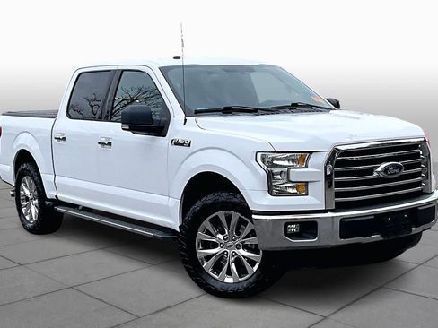 Used 2016 Ford F150 XLT w/ Equipment Group 302A Luxury image 2