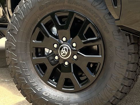 New 2026 Toyota Tacoma SR5 AWD/4WD image 25