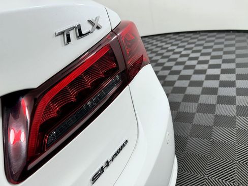 Used 2015 Acura TLX V6 SH-AWD w/ Advance Package image 11