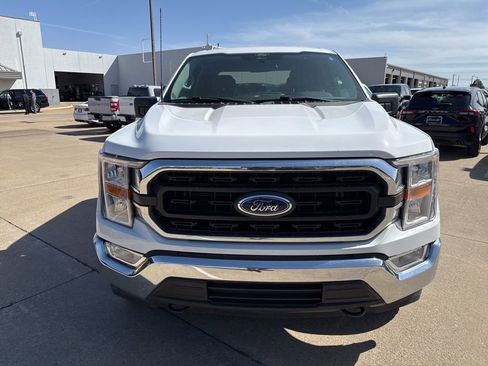 Used 2022 Ford F150 XLT image 2