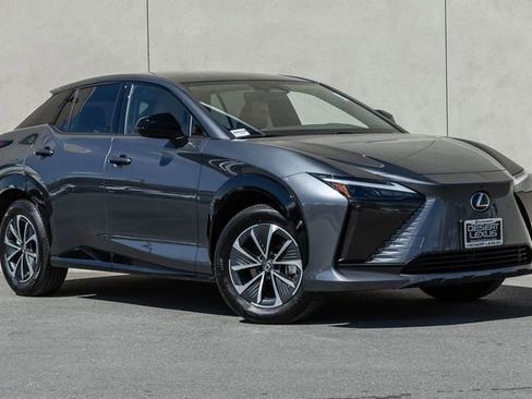Used 2024 Lexus RZ 300e Premium image 17