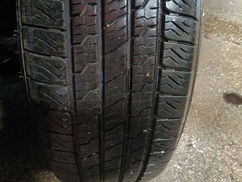 Used 2025 Ford Expedition Platinum image 31