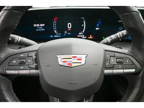 Used 2024 Cadillac XT4 Sport image 11