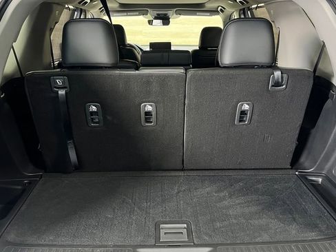 Used 2025 Honda Pilot Elite image 22