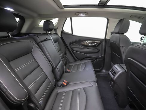 Used 2023 GMC Terrain Denali AWD/4WD image 27