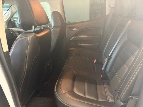 Used 2019 GMC Canyon Denali image 6