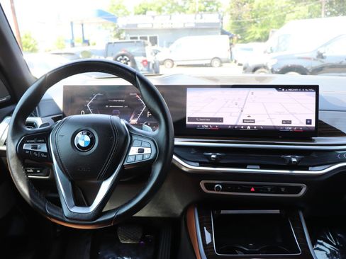 Used 2026 BMW X5 xDrive40i AWD/4WD image 17