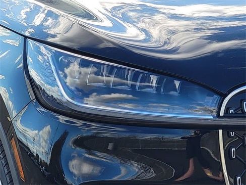 New 2026 Lincoln Aviator AWD image 16