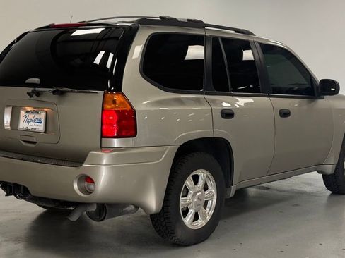 Used 2002 GMC Envoy SLE image 4