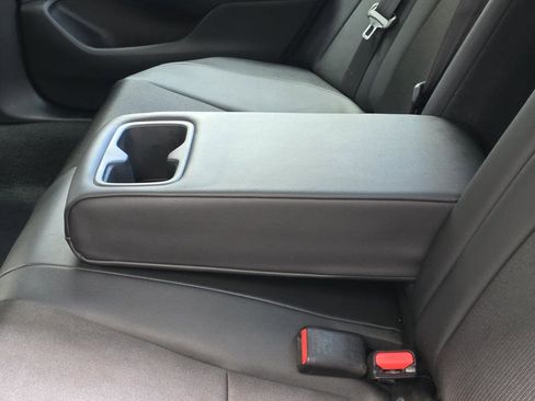 Used 2019 Honda Accord Sport image 9