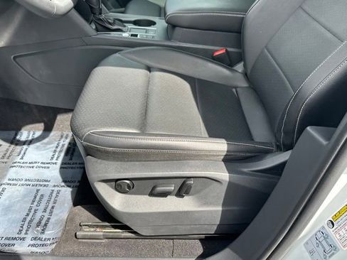 Used 2021 Volkswagen Atlas SE FWD image 28