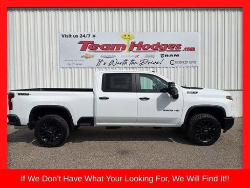 New 2026 Chevrolet Silverado 2500 LT w/ Trail Boss Package AWD/4WD image 1
