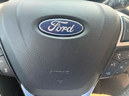 Used 2020 Ford Edge SEL w/ Cargo Accessory Package FWD image 18