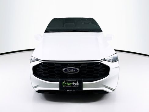Used 2023 Ford Escape ST-Line FWD image 2