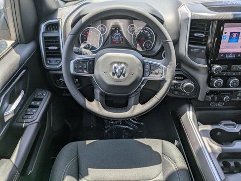 New 2026 RAM 1500 4x4 Crew Cab image 16