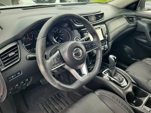 Certified 2019 Nissan Rogue SL w/ Premium Package FWD image 19