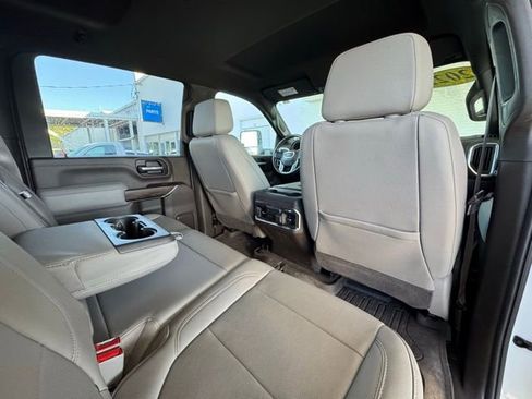 Used 2022 GMC Sierra 2500 SLT w/ SLT Premium Package image 26