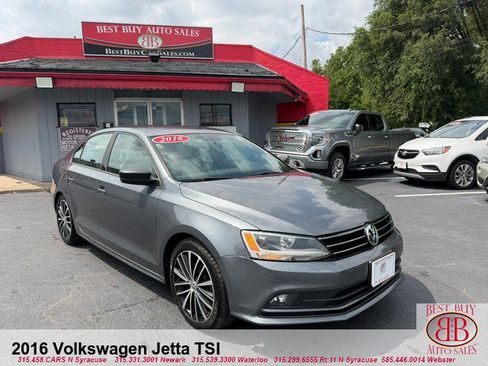 Used 2016 Volkswagen Jetta Sport FWD image 1