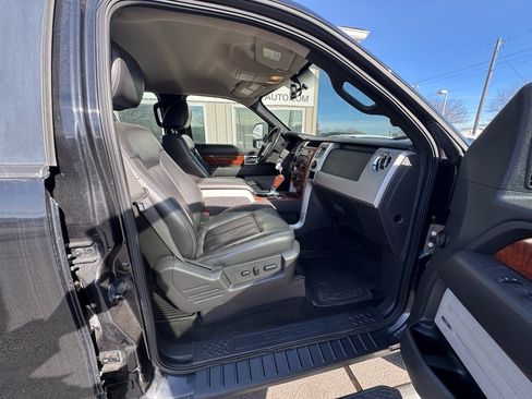 Used 2010 Ford F150 Lariat image 16