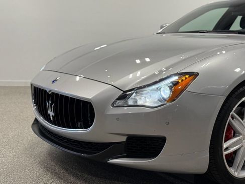 Used 2014 Maserati Quattroporte S Q4 AWD/4WD image 15