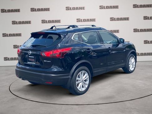 Used 2019 Nissan Rogue Sport SV w/ Technology Package AWD/4WD image 5