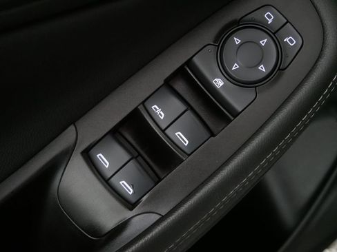 Used 2023 Buick Encore GX Preferred w/ Cold Weather Comfort Package AWD/4WD image 14
