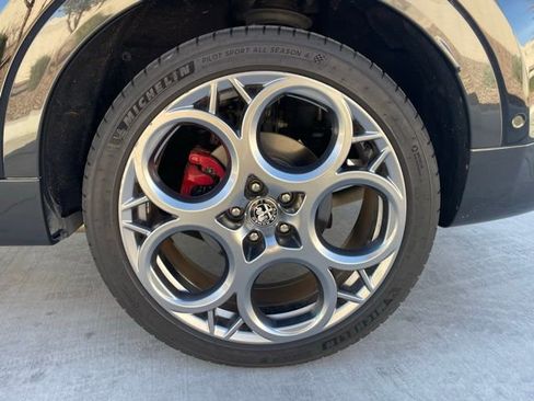 Used 2024 Alfa Romeo Tonale Veloce image 6