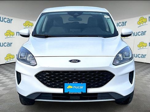 Used 2021 Ford Escape SE image 2