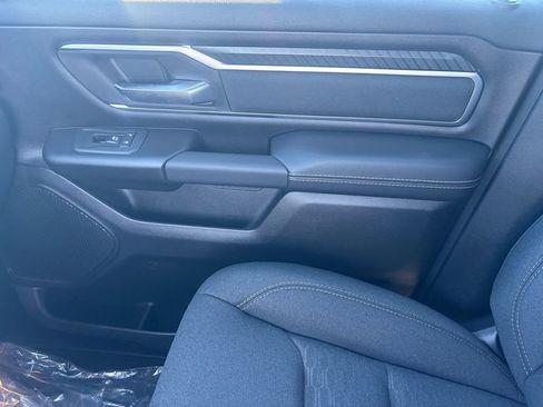 New 2026 RAM 1500 Big Horn AWD/4WD image 32