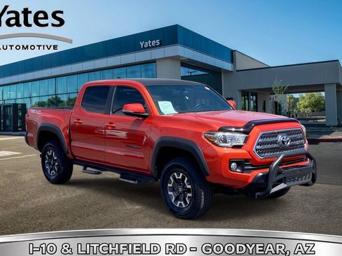 Used 2017 Toyota Tacoma TRD Off-Road w/ Tow Package RWD image 1