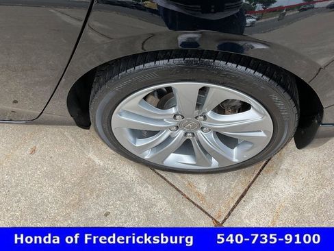 Used 2023 Acura TLX w/ Technology Package FWD image 11