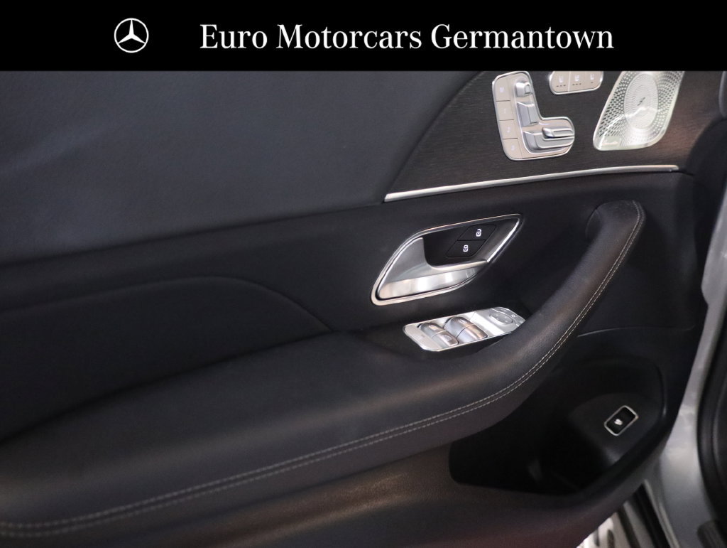 Used 2026 Mercedes-Benz GLS 450 4MATIC image 9